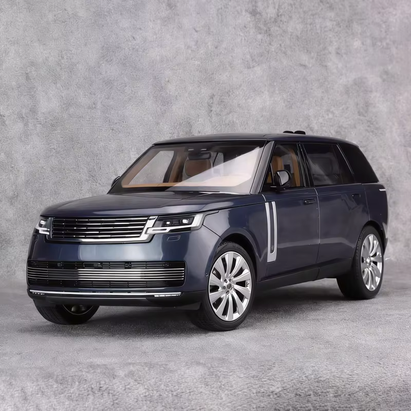 Modèle de voiture Range Rover SV SUV édition Prestige Extended 2022 à l'échelle 1/18 avec écran LCD
