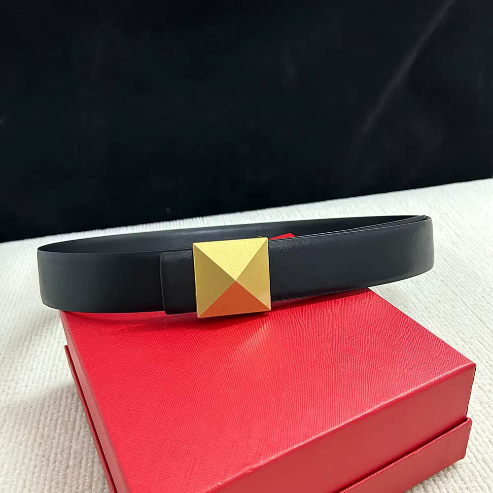 2024 Nouveau large 4CM marque de luxe célèbre ceinture Designer mode réversible femmes ceinture dame