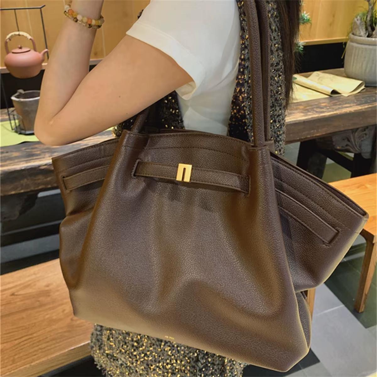 Sac à bandoulière en toile marron pour femme JW PEI, sac fourre-tout en cuir végétalien de haute qua