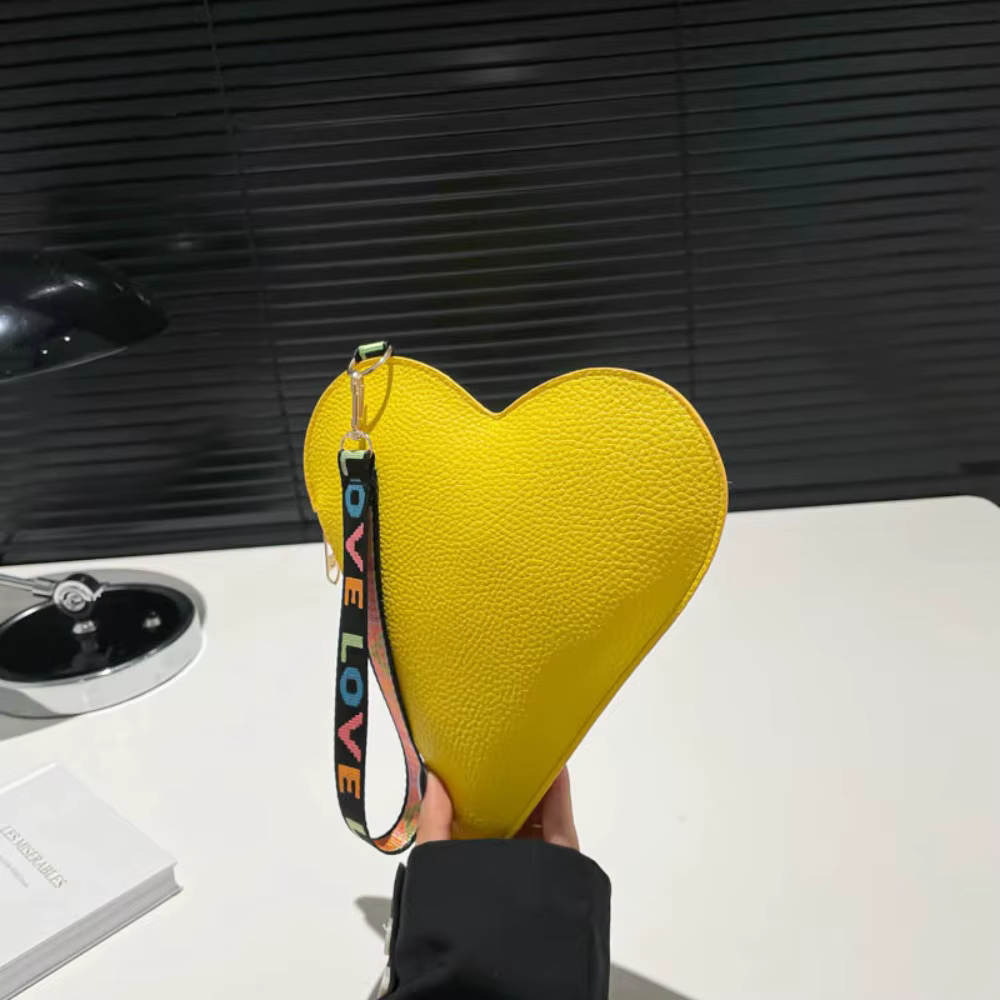Porte-monnaie en PU en forme de cœur pour femme, sac à main à fermeture éclair, pochette de poignet,