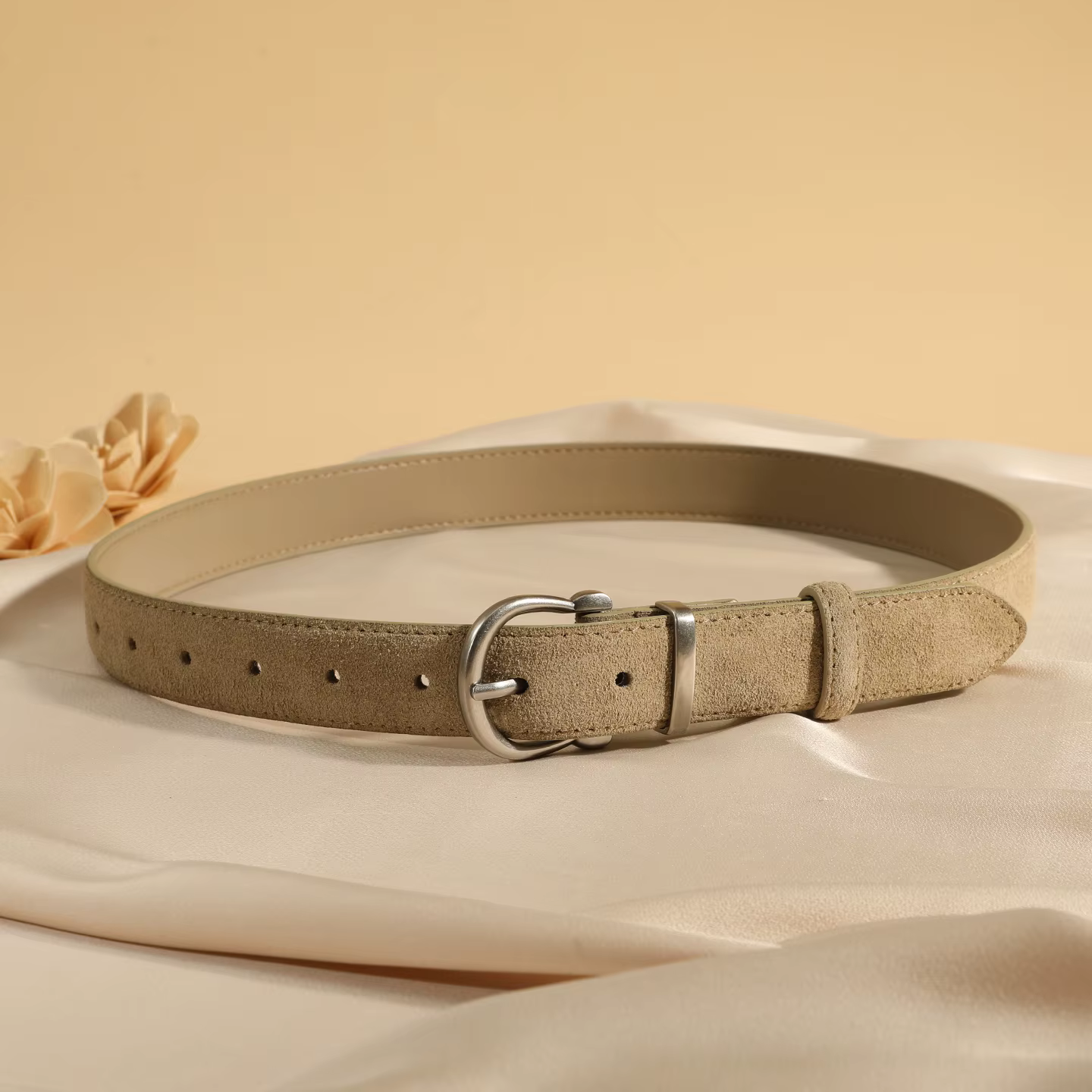 Ceinture en cuir suédé pour femmes, ceintures élégantes réglables avec boucle en alliage Vintage, po