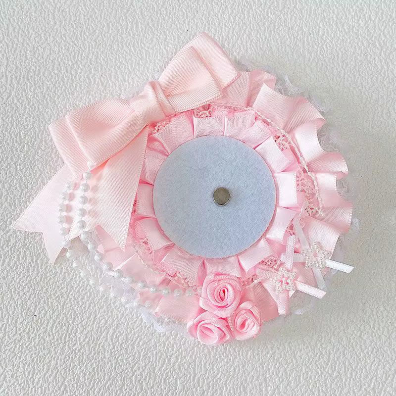 Porte-badge rond chic et unique en dentelle, avec chaîne de perles et nœud papillon, fait main, pour