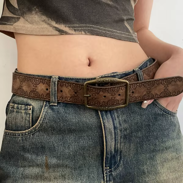 Ceinture Minimaliste Tendance pour Femme – Accessoire Rétro Polyvalent pour le Quotidien et le Style