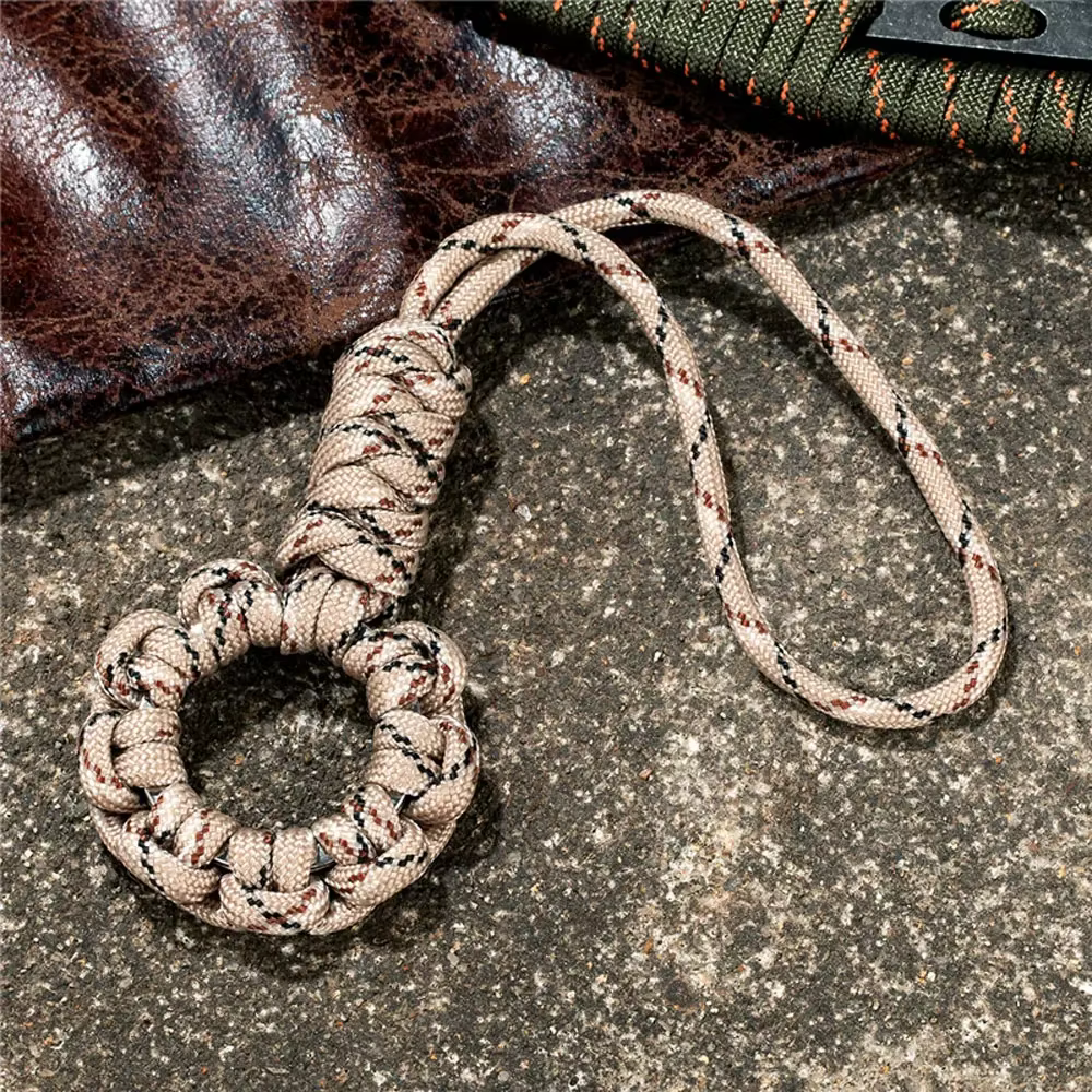Porte-clé en paracorde, fait à la main, 7 brins, tissage de corde parapluie, pendentif, outils d'ext