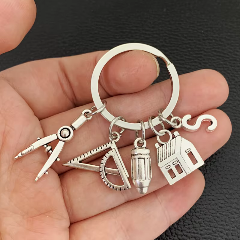 Lettre A-Z Nouvelle Maison porte-clés Boussole Règle