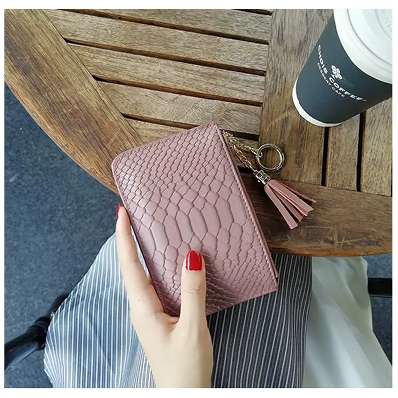 Portefeuille court en cuir motif serpent pour femmes, nom personnalisé, Ultra fin, Simple, fermeture éclair, petit porte-monnaie, sac avec pompon
