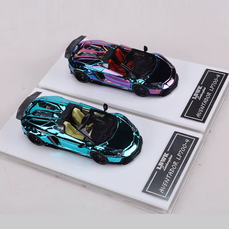 Modèle de voiture en alliage RM 1:64 LBWK Aventador lp700-4 Cabriolet, peut ouvrir les portes et le capot du moteur