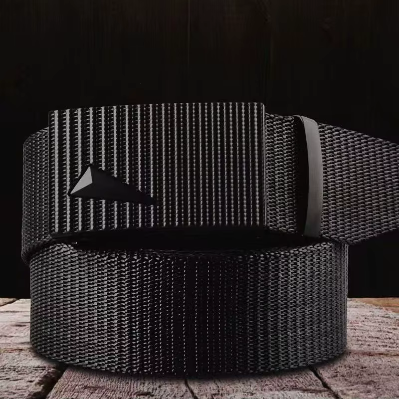 Ceinture de mode coréenne pour hommes, ceinture en toile et nylon de couleur unie avec boucle automatique, ceinture en nylon de qualité supérieure pour l'extérieur et l'entraînement militaire