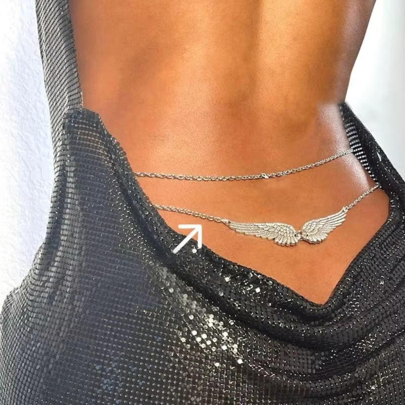 Ceinture en chaîne pour femmes