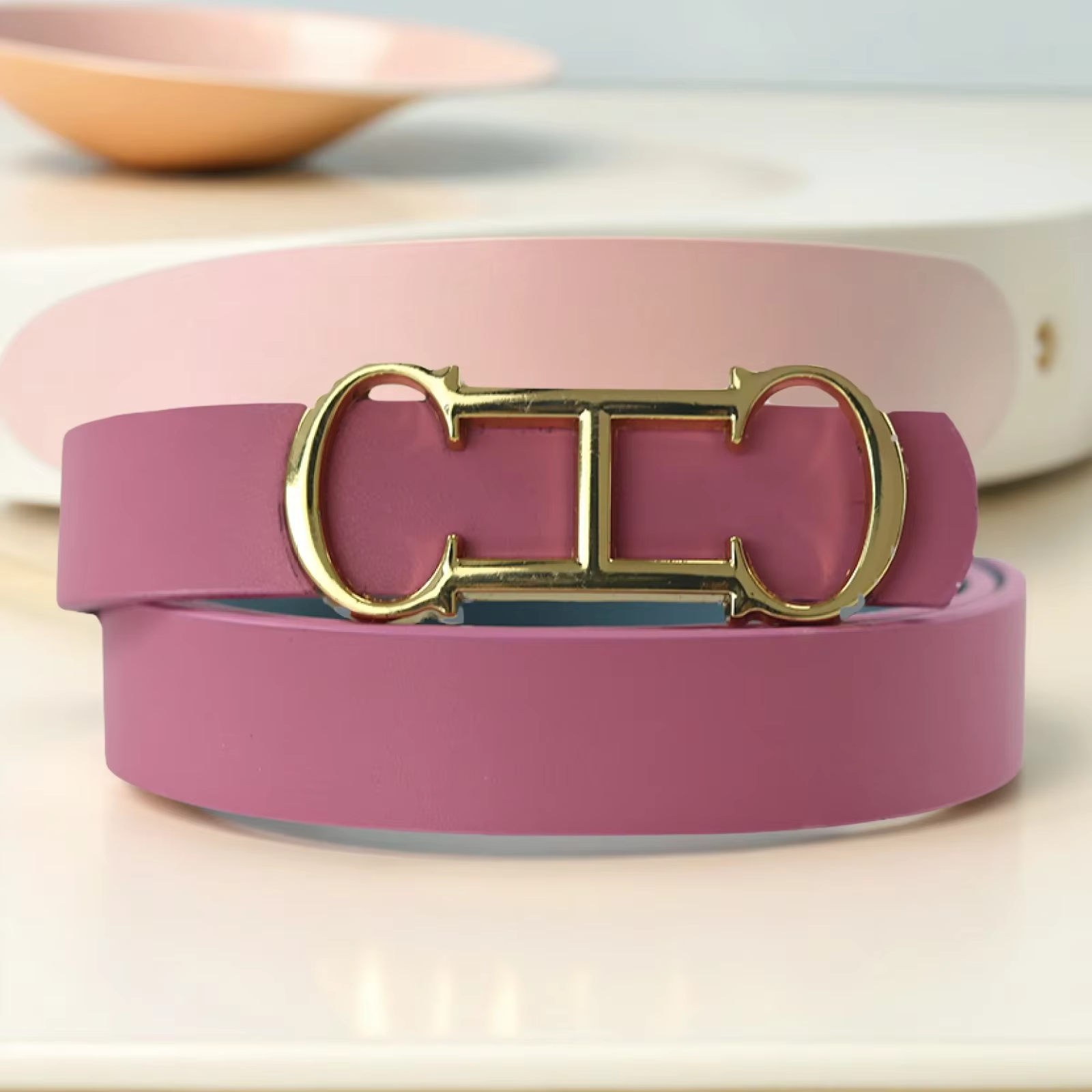 Ceinture pour femme de la marque CH