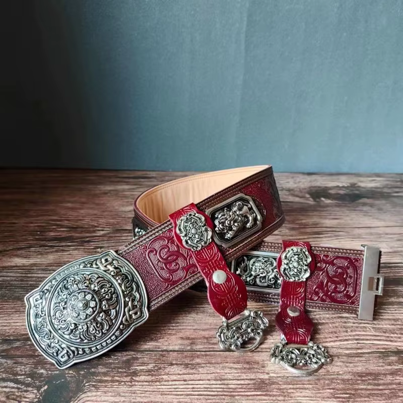 Ceinture en cuir de vache pur de style rétro pour hommes mongols avec un style ethnique