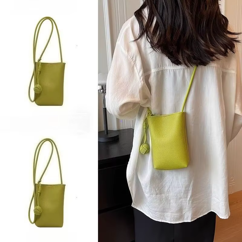 Petit sac à bandoulière en cuir pour femmes