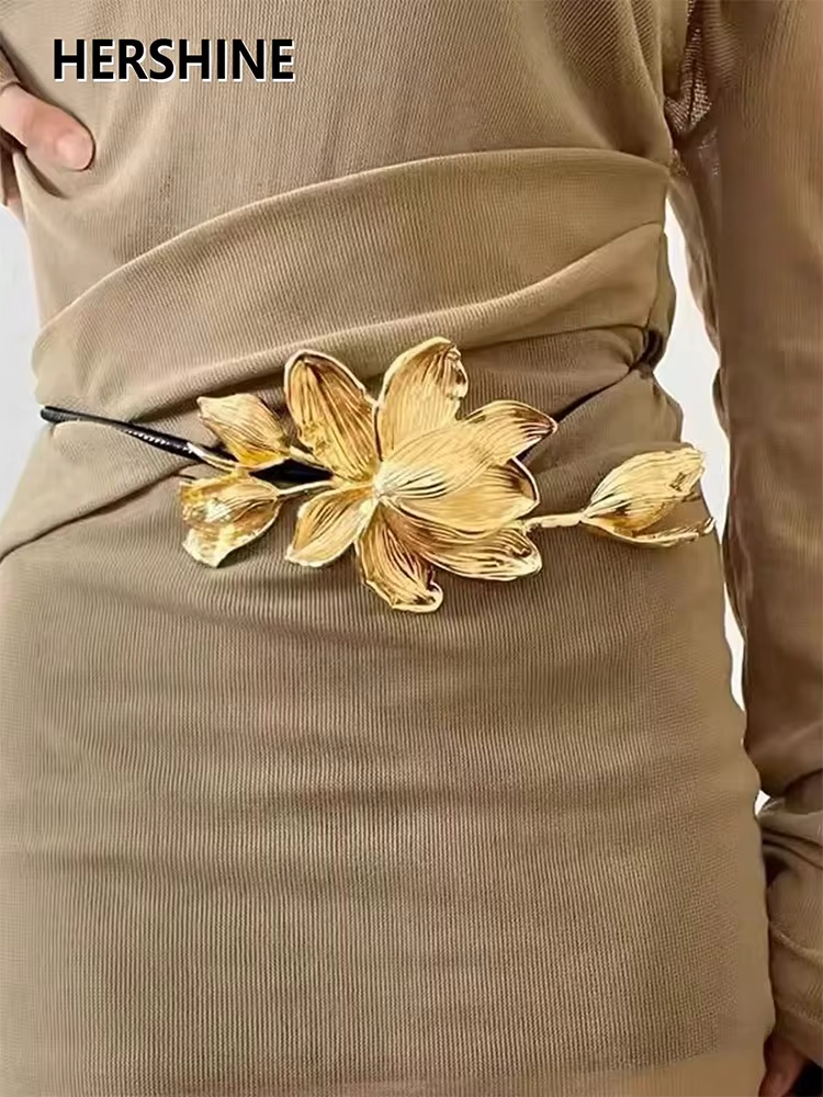 HERSHINE Ceinture ornée de lotus doré pour femme