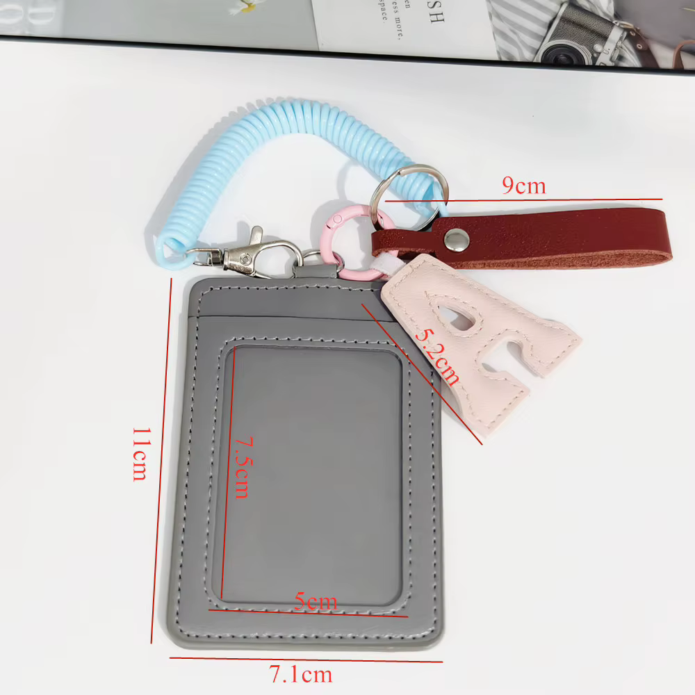 Porte-cartes en cuir avec lettres anglaises dans des schémas de couleur de dopamine