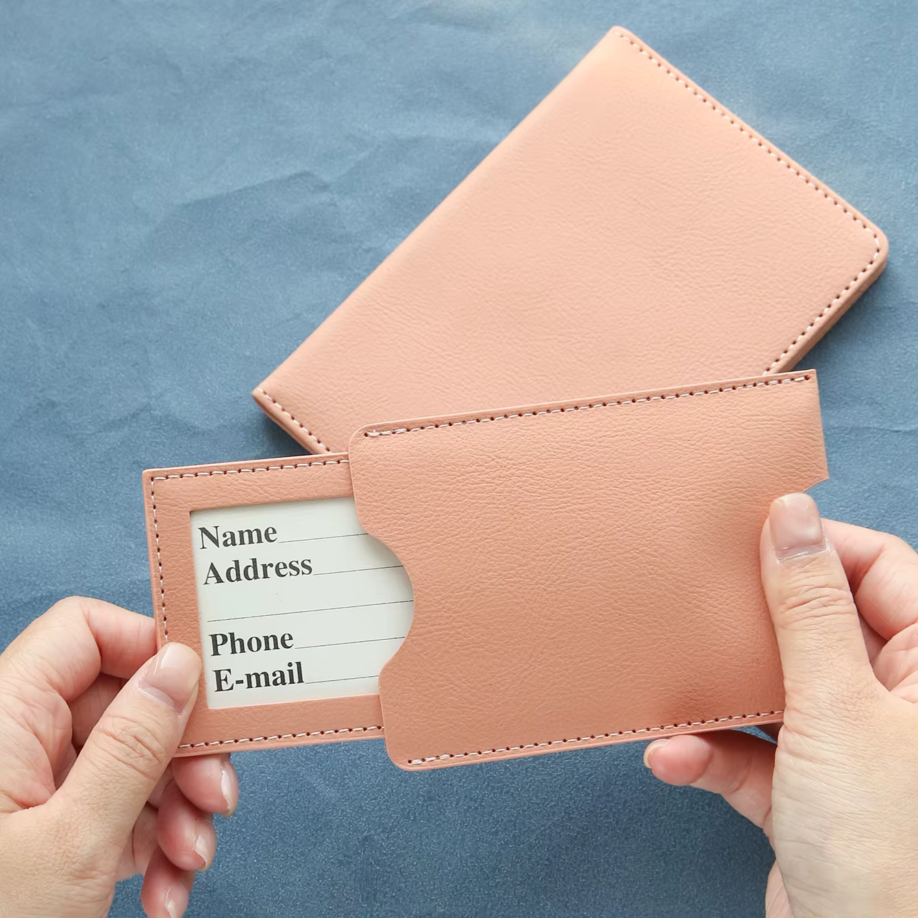 Ensemble porte-passeport et étiquette de bagage personnalisés