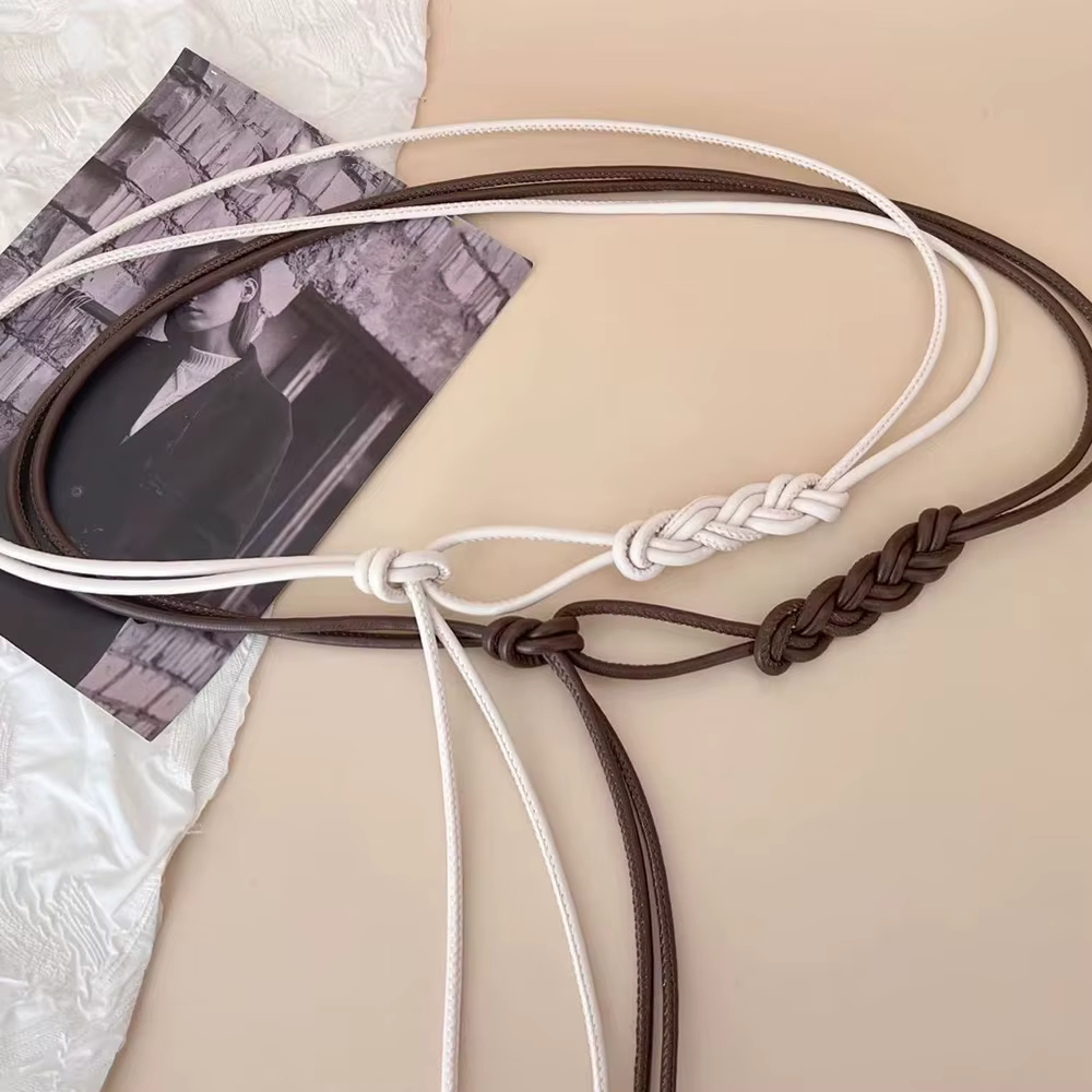 Nouvelle ceinture fine en cuir tressé avec boucle métallique