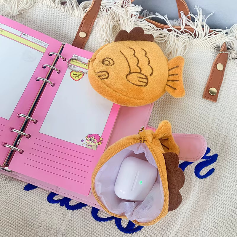 Mignon en peluche poisson porte-monnaie femmes Taiyaki argent carte clé écouteur