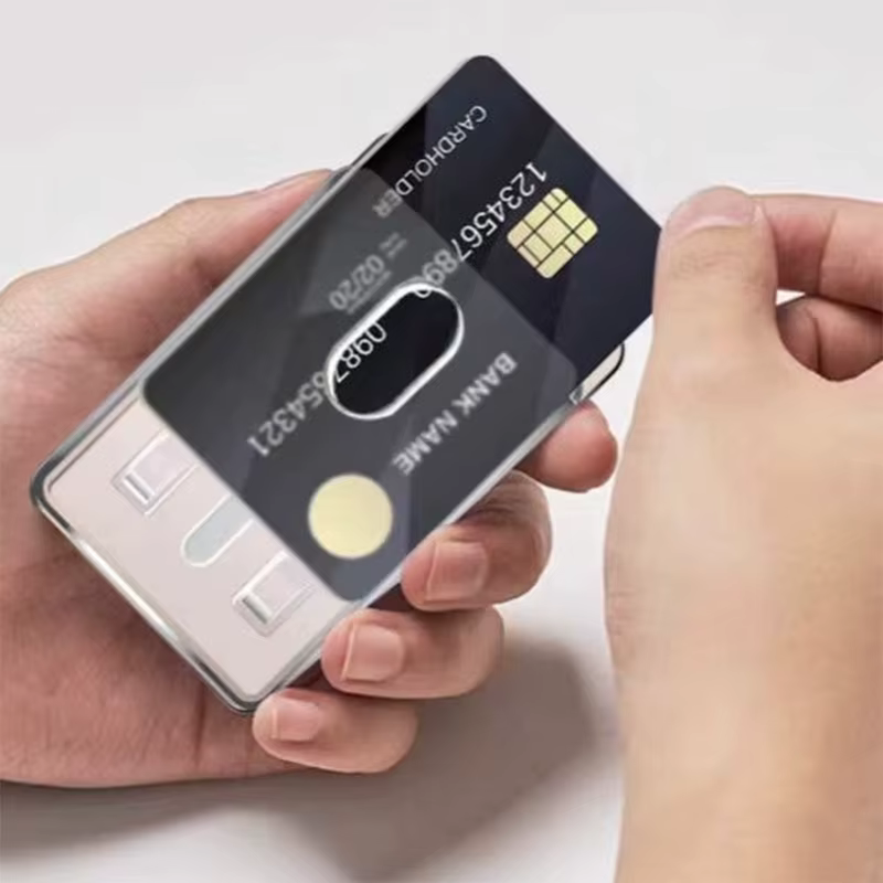 Porte-cartes magnétique conviviale ré pour carte bancaire de bus
