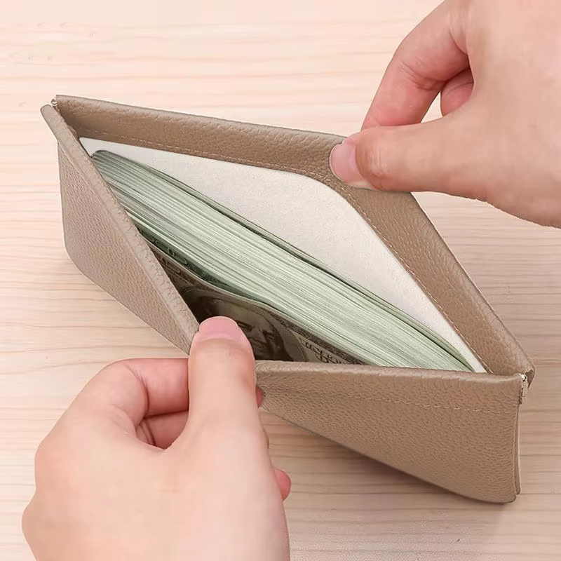 Portefeuille en cuir à fermeture automatique