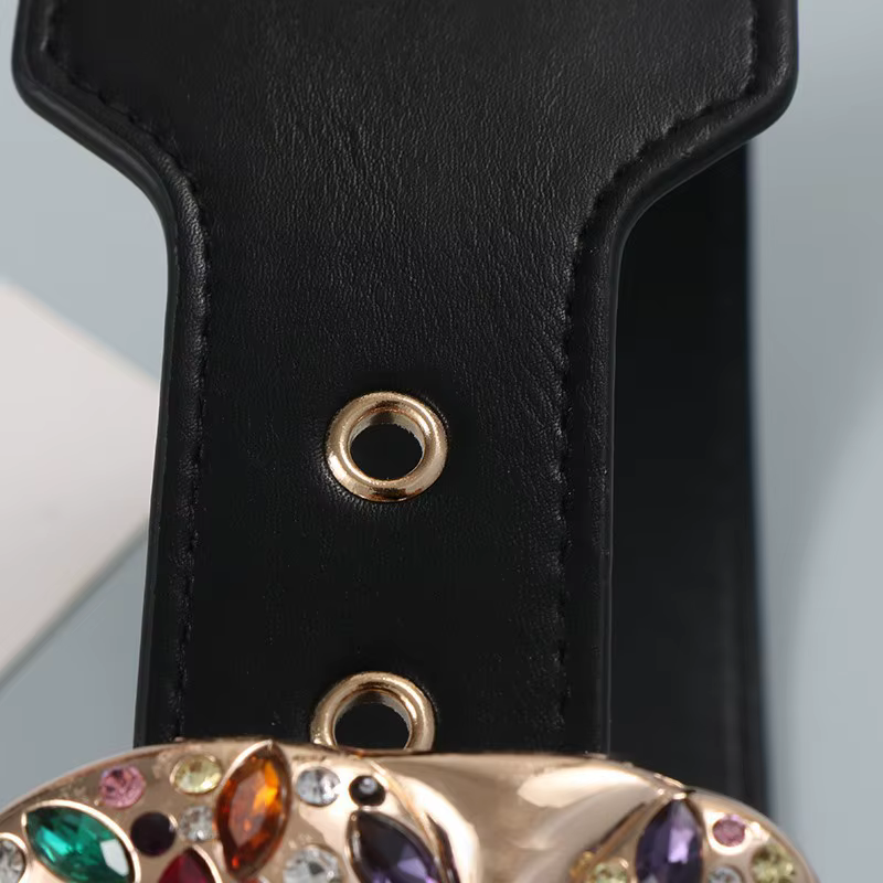 Ceinture large en cuir de luxe