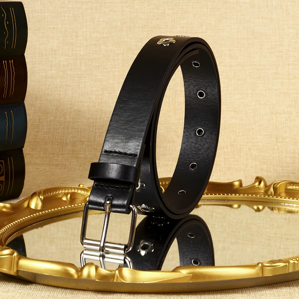 1 ceinture pour femme avec rivets floraux noirs de style Y2K