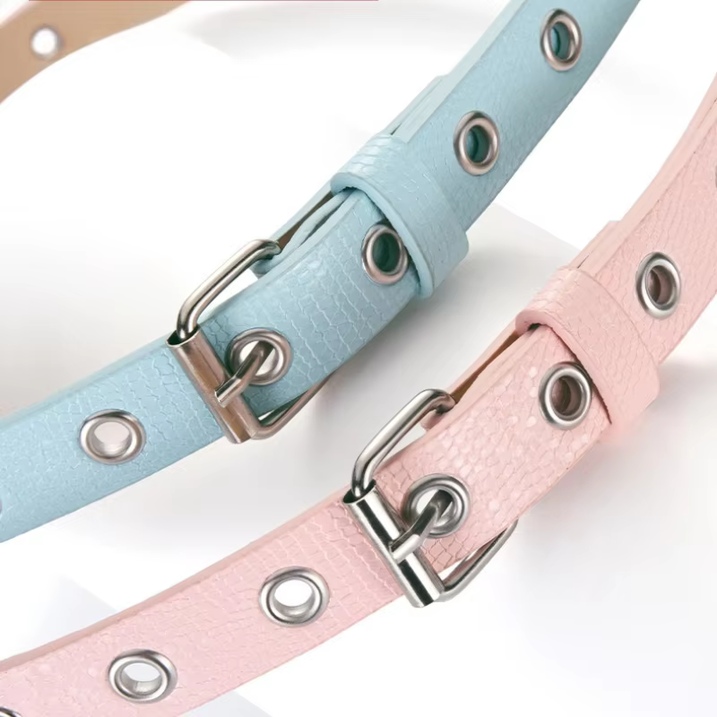 Ceinture en cuir pour femme, tendance et fraîche, avec détails ajourés, pour jeans, style punk minimaliste unique pour le quotidien