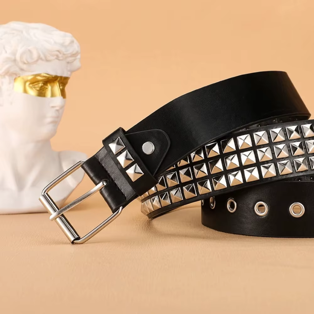Ceinture à rivets en métal lourd pour femmes