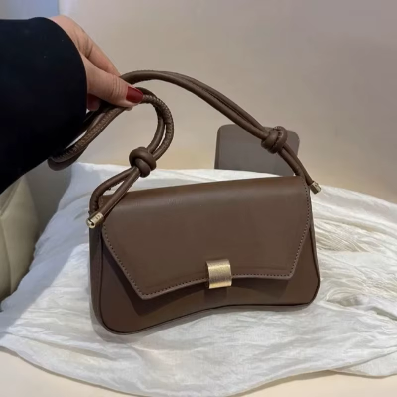 Sac à bandoulière en cuir de couleur unie pour femmes