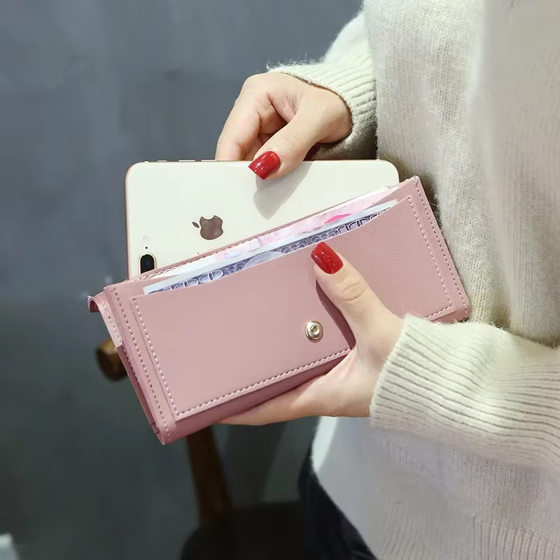 Portefeuille à loquet en cuir pour femme