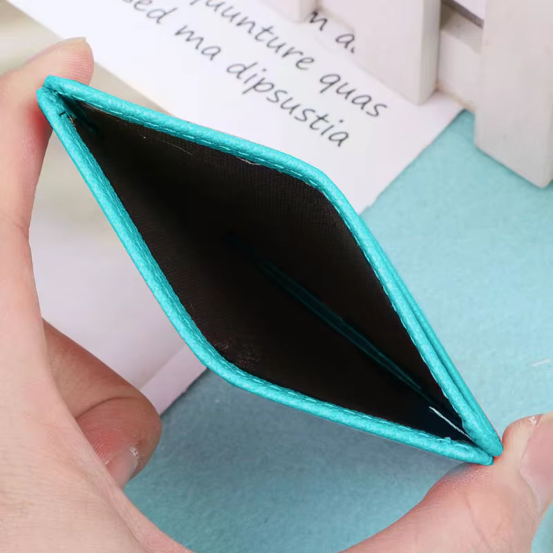 Portefeuille fin pour femme