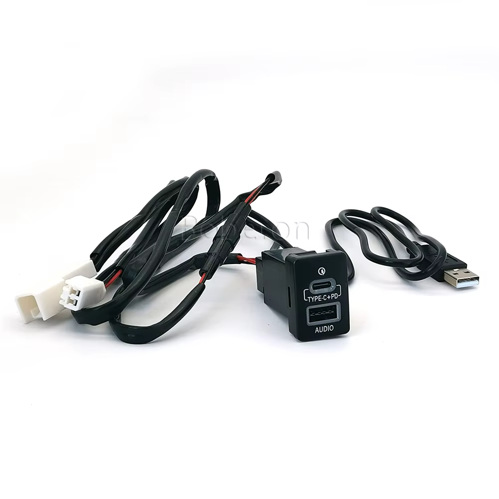 Adaptateur d'entrée de chargeur rapide de prise Audio de Port USB de voiture pour Toyota Camry 50 Prius Corolla Land Cruiser PRADO RAV4 Auris 2007-2018