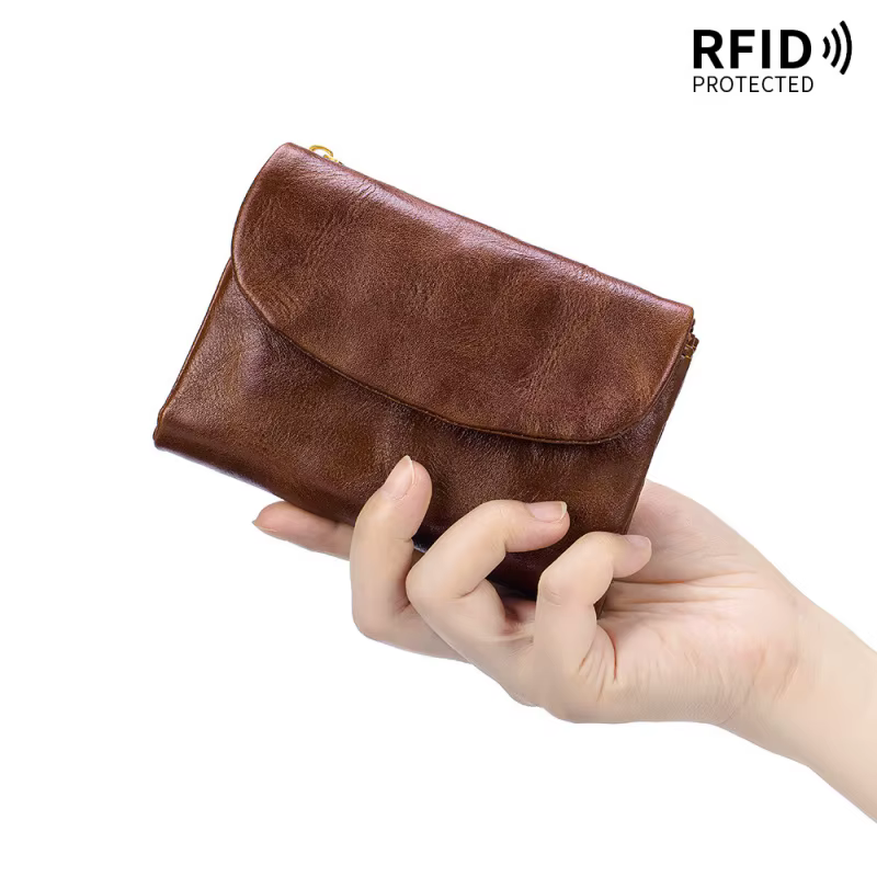 Portefeuille court à trois volets en cuir souple tanné végétal pour femme