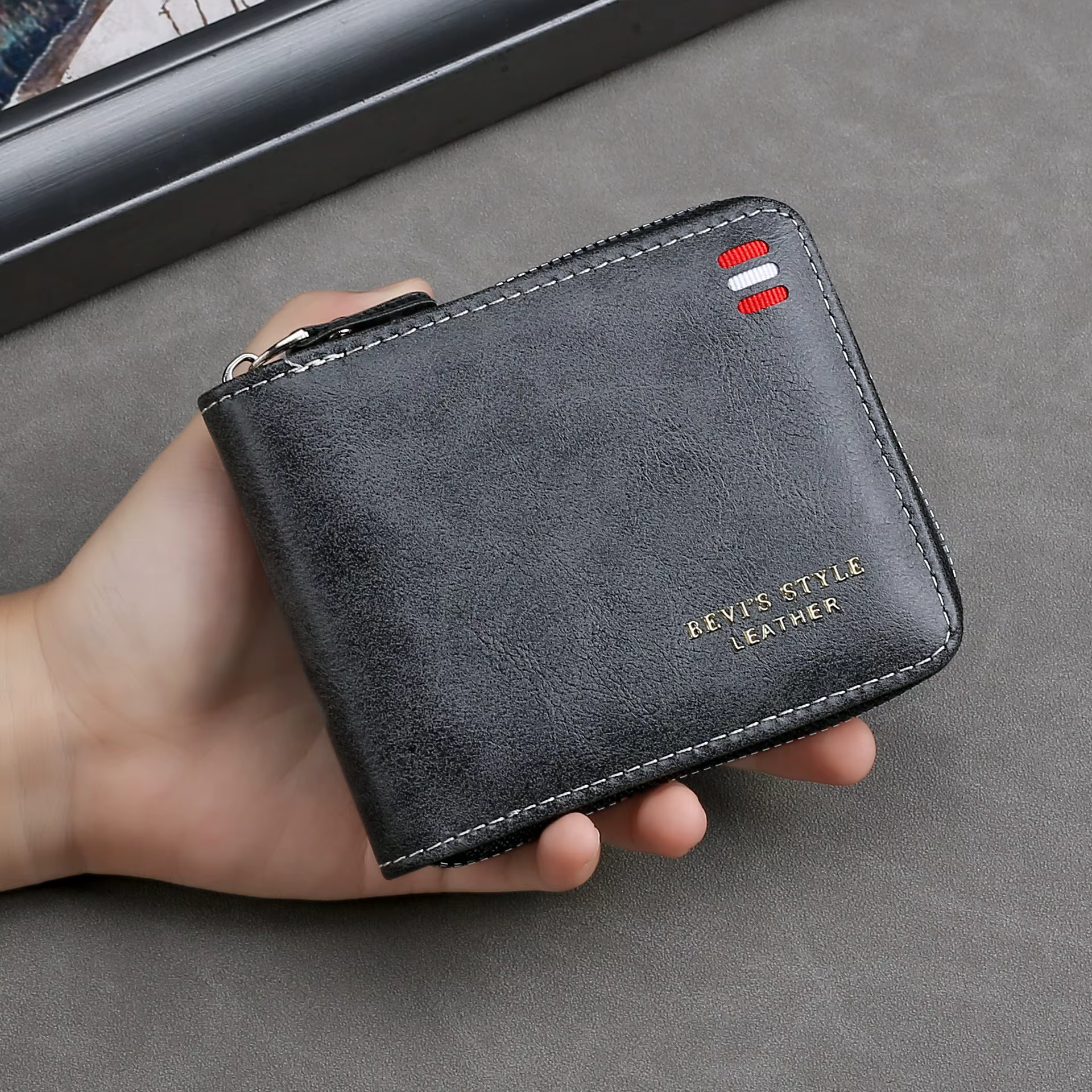 Portefeuille court vintage pour hommes – Porte-monnaie à trois volets avec fermeture éclair, sac d'argent avec chaîne de taille à boucle décontractée, portefeuille zéro pour étudiants et cadeau pour p