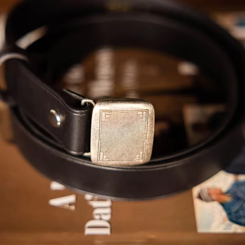 Ceinture Coulissante en Cuir group, Tornado Rouge avec Structure en Laiton Vintage pour Pantalon Décontracté