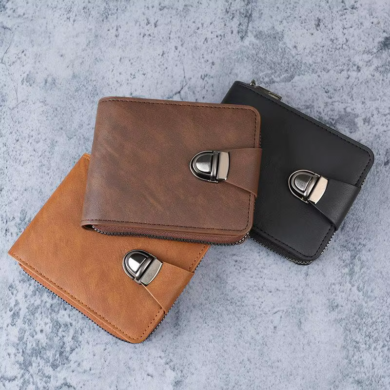 Portefeuille vintage en cuir PU pour homme avec boucle métallique sécurisée et plusieurs emplacements pour cartes, parfait pour un usage quotidien et les voyages d'affaires