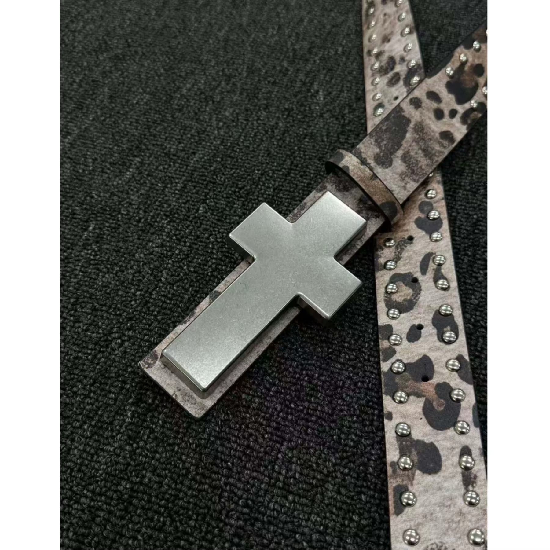 Ceinture pour homme en cuir effiloché