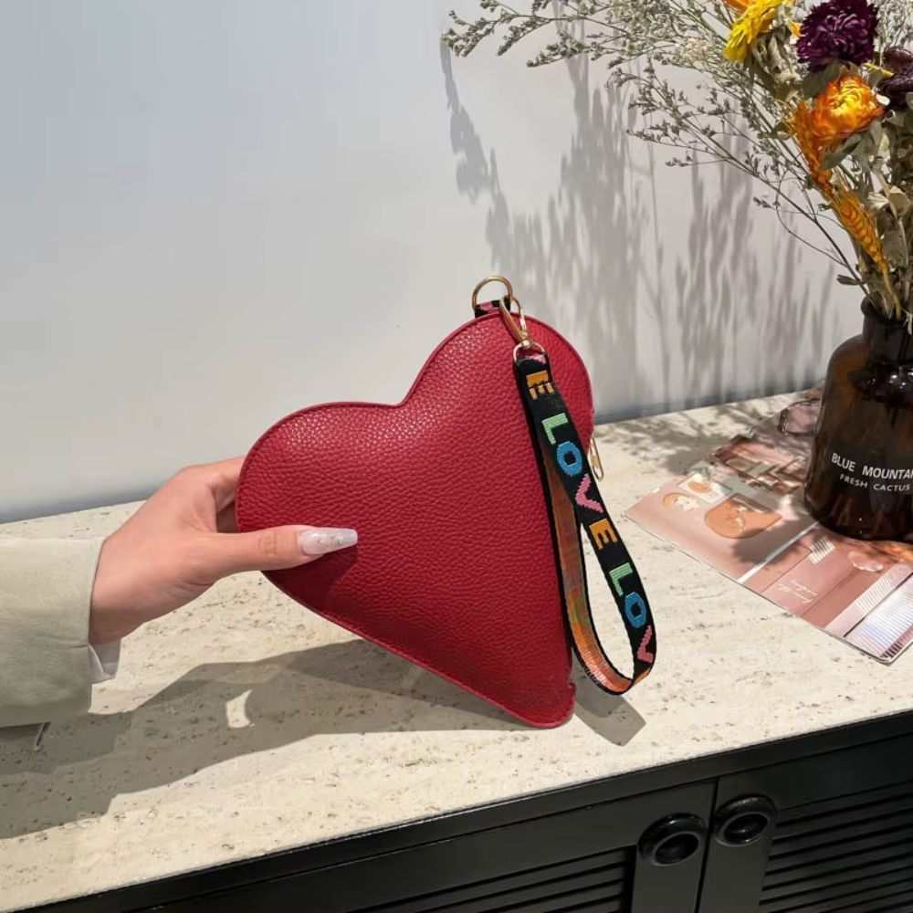 Porte-monnaie en PU en forme de cœur pour femme