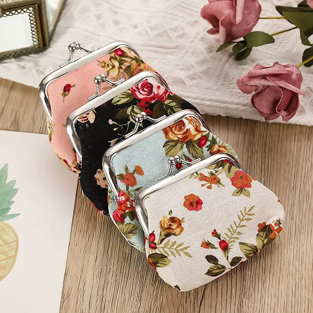 Porte-monnaie vintage à motif floral avec fermoir en métal