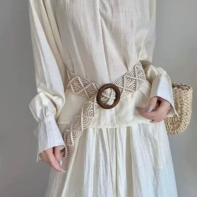 Ceinture en corde cirée tressée à la main style bohème, accessoire ethnique printemps/été avec boucle en bois pour robes