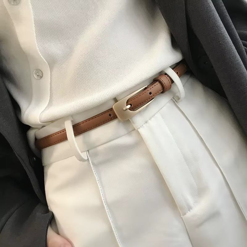 Ceinture fine en cuir pour femme