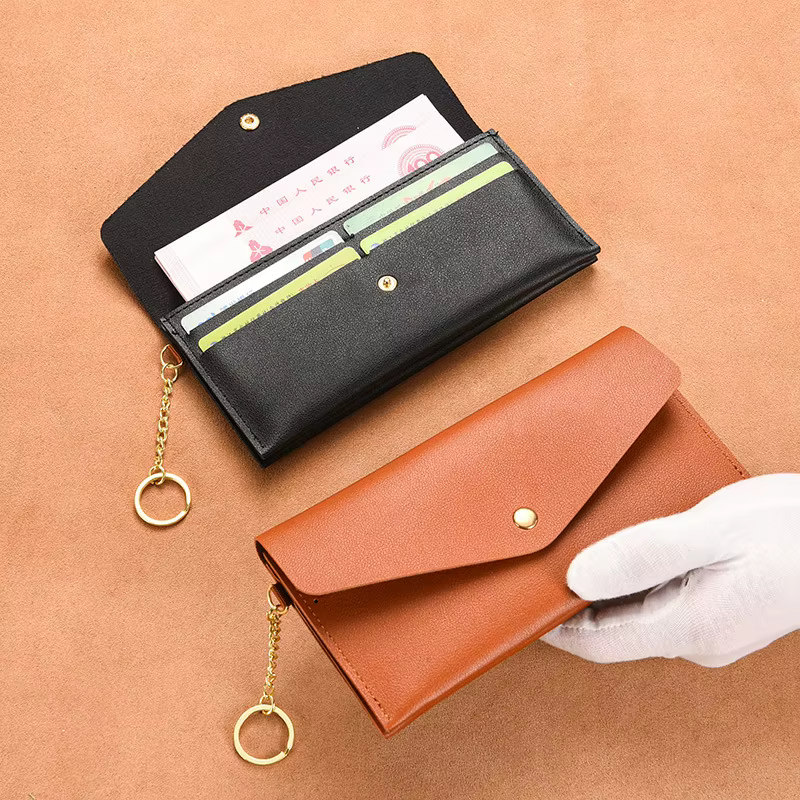 Pochette portefeuille longue en cuir souple pour femmes