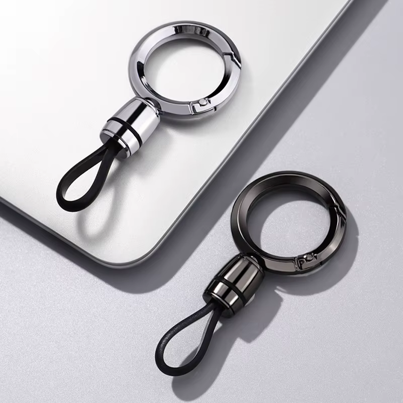 Porte-clés en métal minimaliste pour hommes