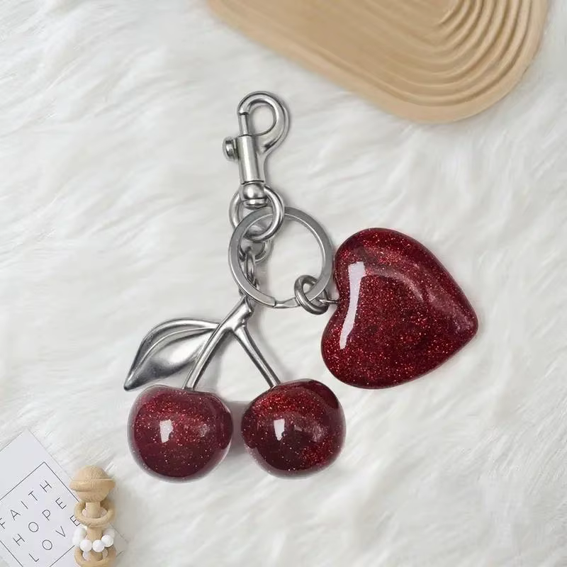 Porte-clés Breloque Cœur Cerise Exquis