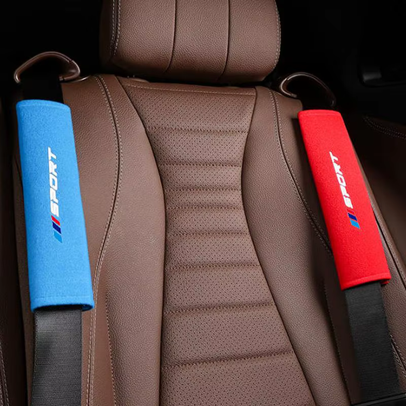 Coussin de ceinture de sécurité de voiture, ne se décolore pas, doux et confortable, 1 pièce, look personnalisé et élégant, ajustement universel pour toutes les ceintures de sécurité de véhicule