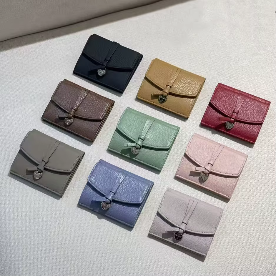 Portefeuille en cuir véritable pour femme, personnalisé avec nom, élégant, porte-monnaie et cartes, avec initiales personnalisées et cœur