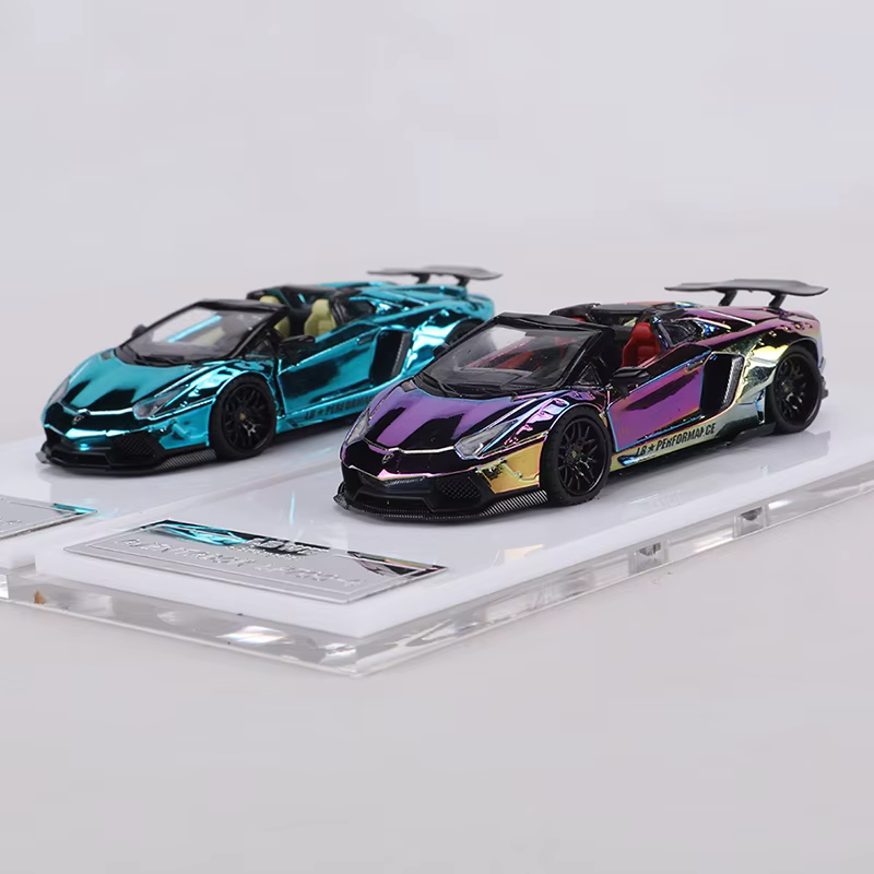 Modèle de voiture en alliage RM 1:64 LBWK Aventador lp700-4 Cabriolet, peut ouvrir les portes et le capot du moteur