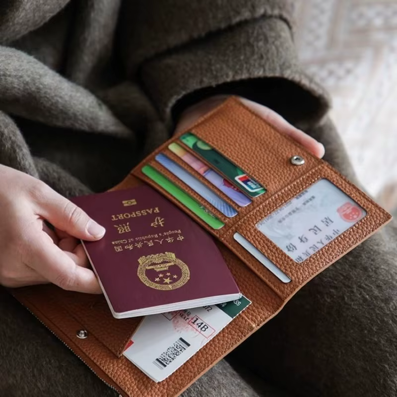 Porte-passeport en cuir couvre étui étanche voyage carte de crédit portefeuille mignon passeport livre pour