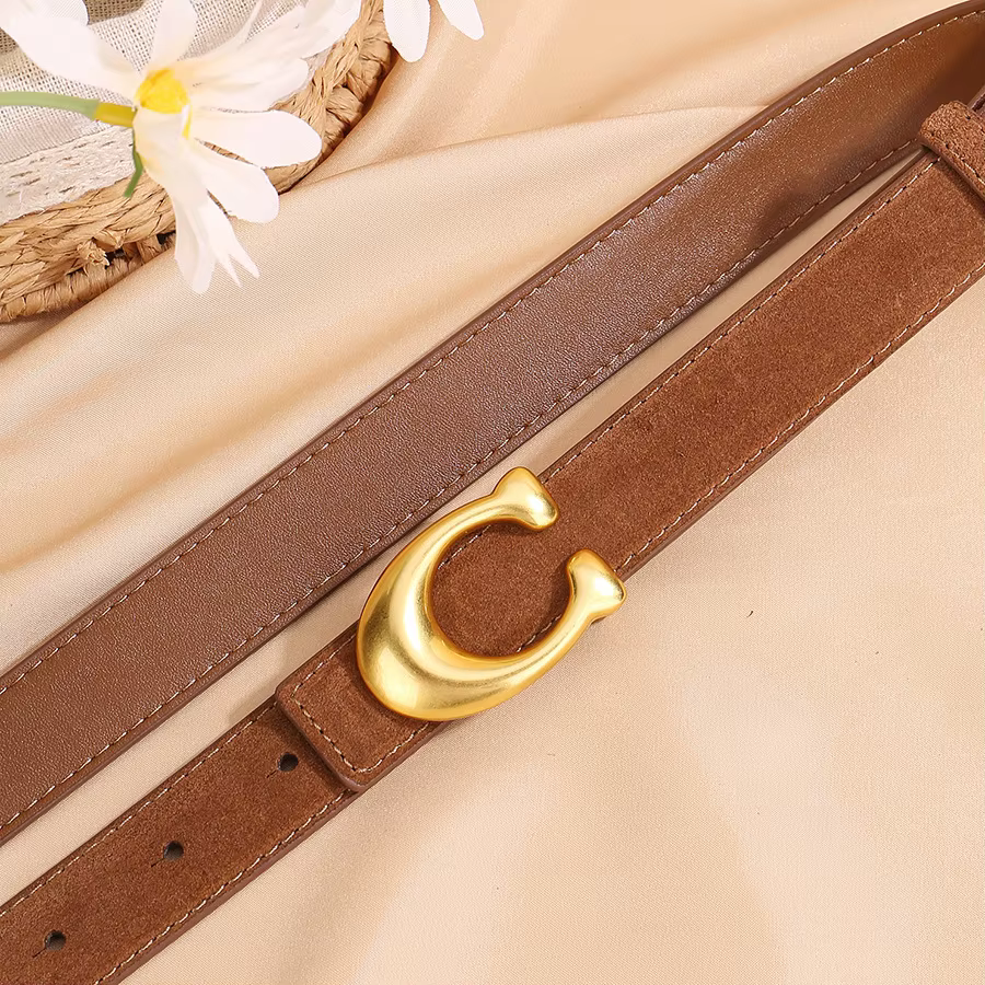 Ceinture en cuir suédé à boucle C