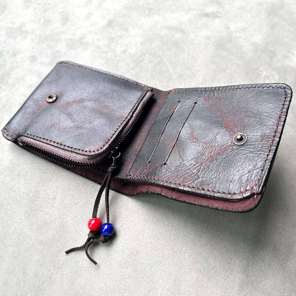 Portefeuille en cuir beige fait à la main pour hommes