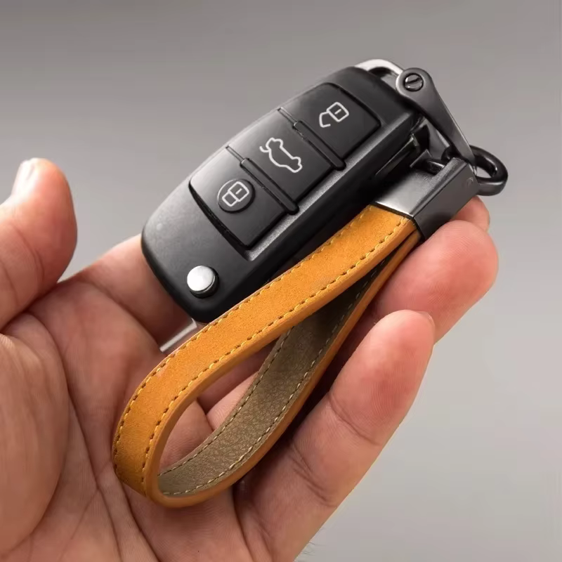Porte-clés de voiture en cuir véritable de luxe